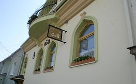 Bianco